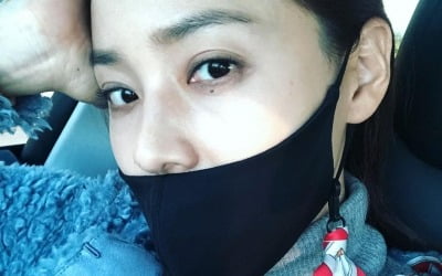 '41세 딸둘맘' 유진 "폰에 애들 사진만 그득"해서 찍어본 셀카? 베일 듯한 콧날 [TEN★]
