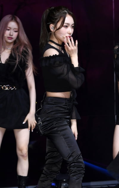 [TEN 포토] 드림노트 라라 '햇살보다 눈부셔'