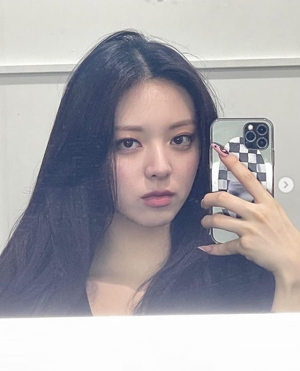 있지 유나, 막내의 상큼한 미소...인형이야 사람이야[TEN★]
