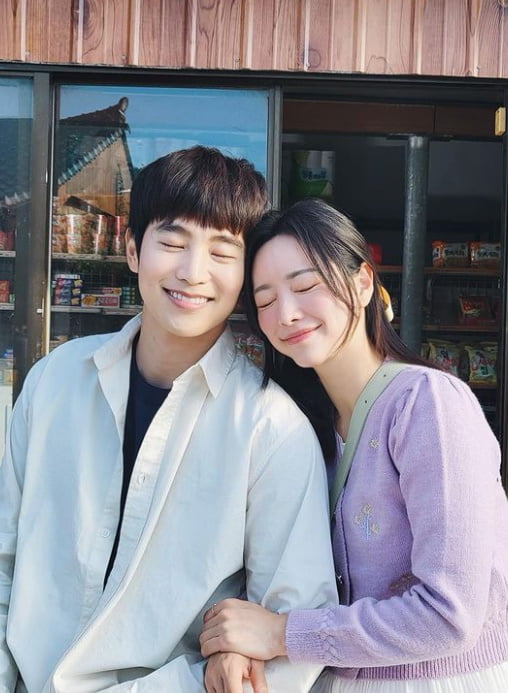 홍수아-최웅./ 사진=인스타그램