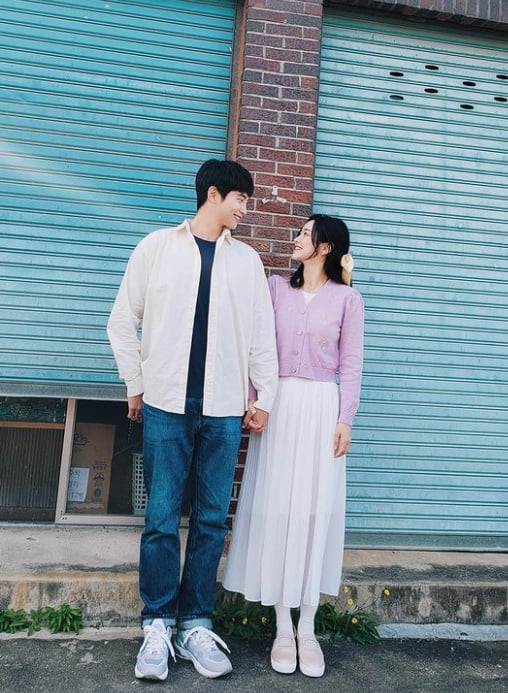 홍수아·최웅, 손깍지→백허그…실제 연인 의심케 하는 '달달함' [TEN★]