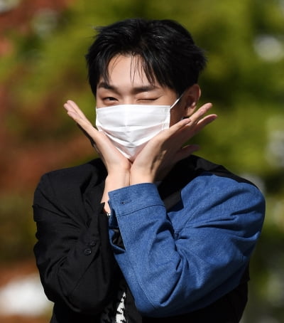 [TEN 포토] 윤지성 '치명적인 윙크'