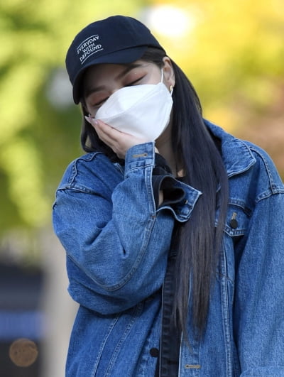 [TEN 포토] 에일리 '느낌 충만한 꽃한송이'