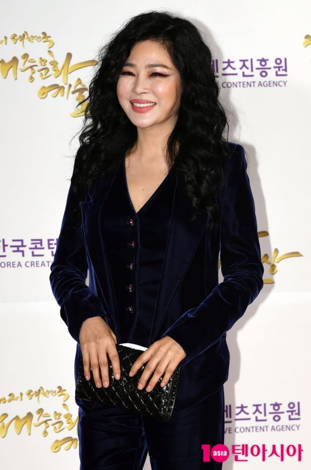 [TEN 포토] 웅산 '대중문화예술상 왔어요'