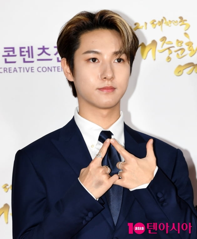 [TEN 포토] NCT드림 런쥔'투명한 피부남'
