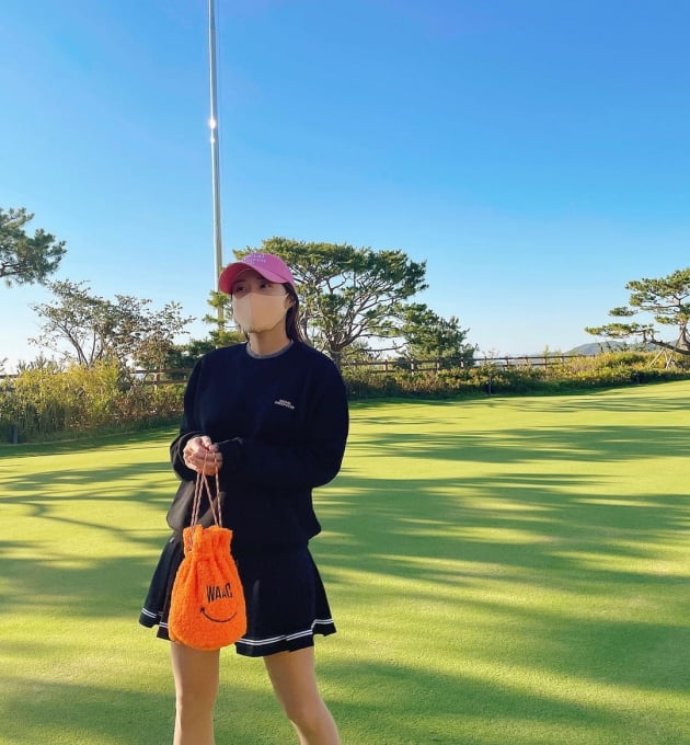 '박성광♥' 이솔이, "몸 쓰는 건 다 좋아" 퇴사하니 대낮 골프도 여유로워 [TEN★]
