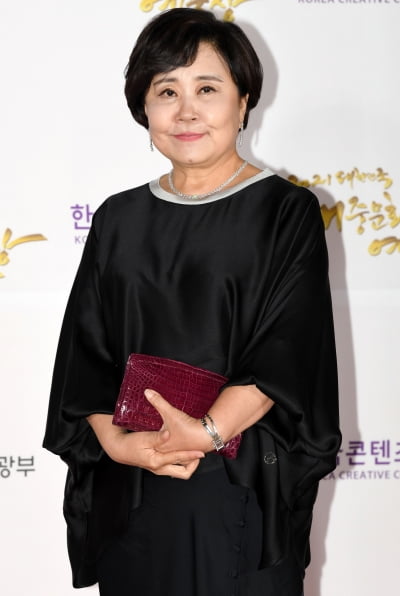 [TEN 포토] 안경진 성우 '국무총리 표창 수상'