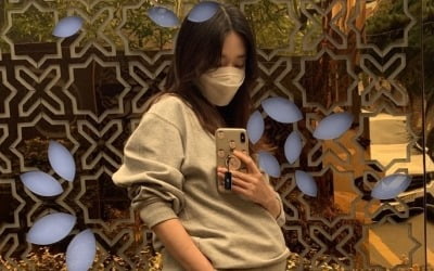 '둘째 임신 8개월차' 이지혜 "맞는 옷이 없다"…만삭 워킹맘의 고충 [TEN★]