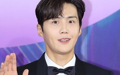 [공식] 김선호는 없다…'2021 AAA 시상식' 이정재→이승기 참석 라인업 공개