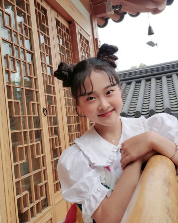 ‘트롯요정’ 김다현 미혼모 생필품 지원 위해 선한트롯 상금 기부