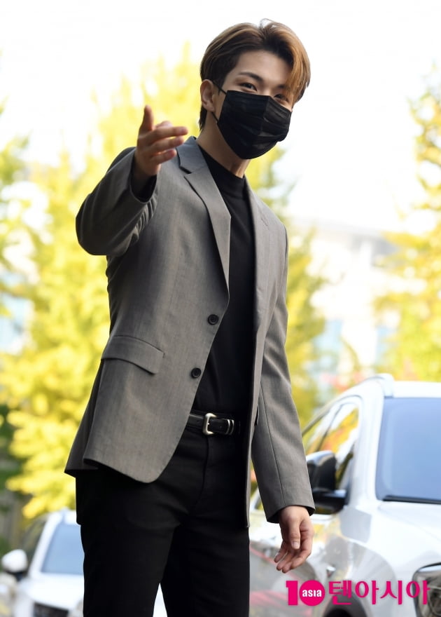 [TEN 포토]엔플라잉 유회승 '반짝반짝 빛나는 눈빛'
