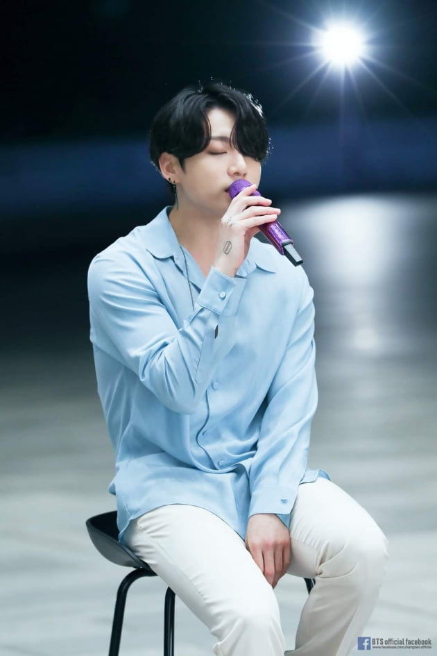 방탄소년단 정국 'Euphoria', 스포티파이 2억 9000만 돌파…韓아이돌 솔로 최초