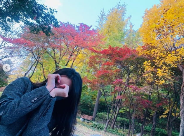 한효주, 한지민 언니 생일 축하해요...파티는 즐거워[TEN★]