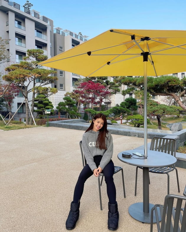 '사업가♥' 이시영, G사 초대로 북한산뷰 5성급호텔서 힐링데이 [TEN★]