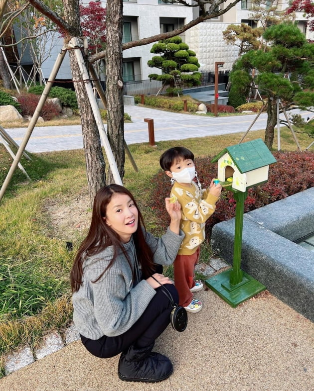 '사업가♥' 이시영, G사 초대로 북한산뷰 5성급호텔서 힐링데이 [TEN★]