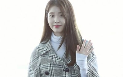 "음원퀸이 돌아왔다"…아이유, 아차랭킹 1위