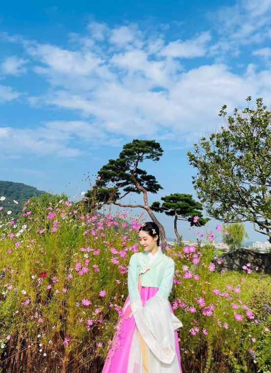 "연모 합니다"…정채연, 한복 자태가 이정도일 줄이야 [TEN★]