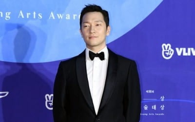 [TEN피플] 손석구, 연매출 55억 회사 대표→영화·드라마 주연 이어 감독까지 "제일 잘 나가"