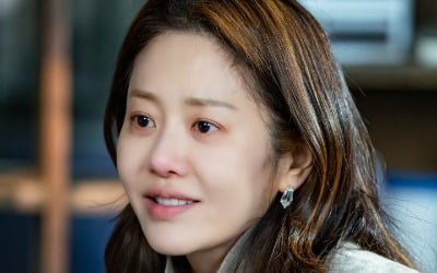 고현정, 연하남 김재영과 격정 키스 뒤 재회…여유로운 미소 ('너를닮은사람')