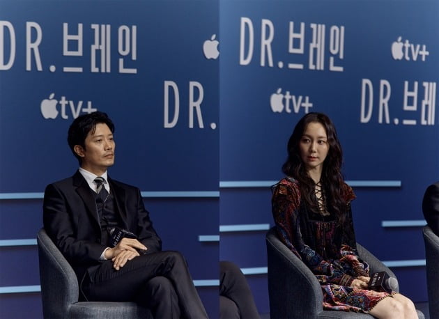 배우 박희순(왼쪽), 이유영이 11월 3일 콘래드 서울 호텔에서 열린 애플TV+ '닥터 브레인' 프레스 데이와 포토콜 행사에 참석했다. / 사진제공=애플TV+