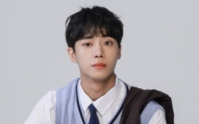'학교2021' 추영우, 교복 완벽 소화…훈훈한 비주얼