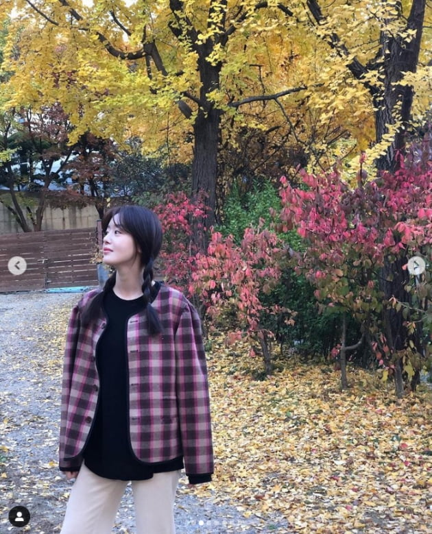 한선화, 지나가는 가을을 붙잡고 싶은 감성소녀...양갈래 머리로 귀요미[TEN★]