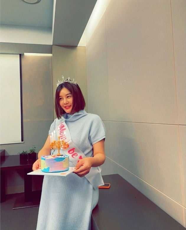 출산까지 'D-7' 박은지,  만삭에 볼살 통통…조촐한 축하 파티 '행복' [TEN★]