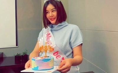 출산까지 'D-7' 박은지,  만삭에 볼살 통통…조촐한 축하 파티 '행복' [TEN★]