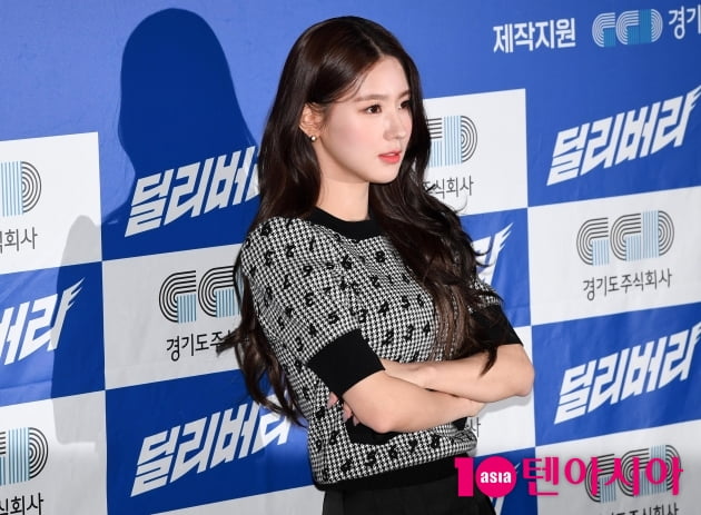[TEN 포토] 여자아이들 미연 '그림자 마저 이쁨'