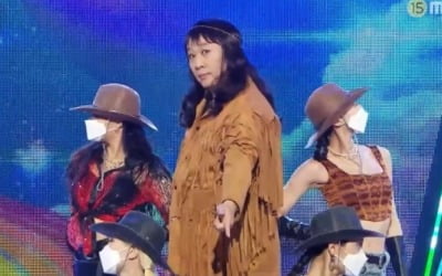 MC민지, '밤하늘에 별처럼' 무대 최초 공개 ('음악중심')