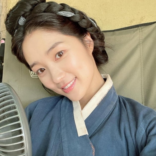 김혜윤, 첫 코믹사극 성공미소?...오늘도 열일중[TEN★]