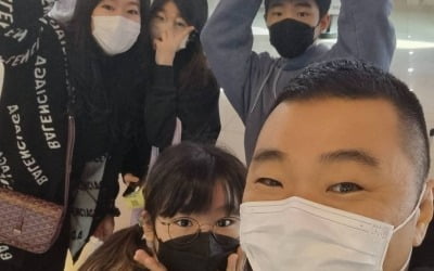 정종철♥황규림, 똑 닮은 세 자녀와 제주도 여행 "MBTI E는 2명 I는 3명"[TEN★]