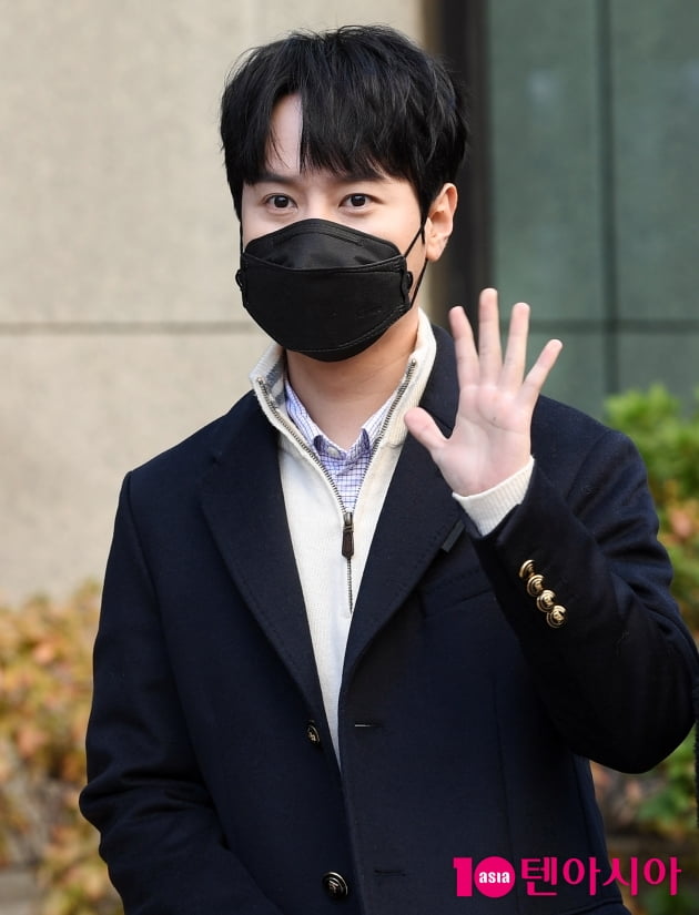 [TEN 포토] 라포엠 최성훈, 손바닥 보다 작은얼굴