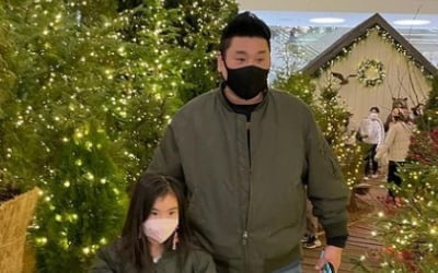 김지우, ♥레이먼킴과 커플룩 입은 딸 공개...아들맘 김소현도 부러워 하네[TEN★]