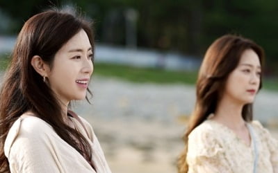 송윤아, '남편 이성재와 뜨거운 사이' 전소민과 첫 만남...폭풍전야('쇼윈도:여왕의 집')