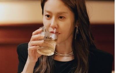 고현정, 드레스에 고급 액세서리 풀 장착…어색한 부부동반 식사 ('너닮사')