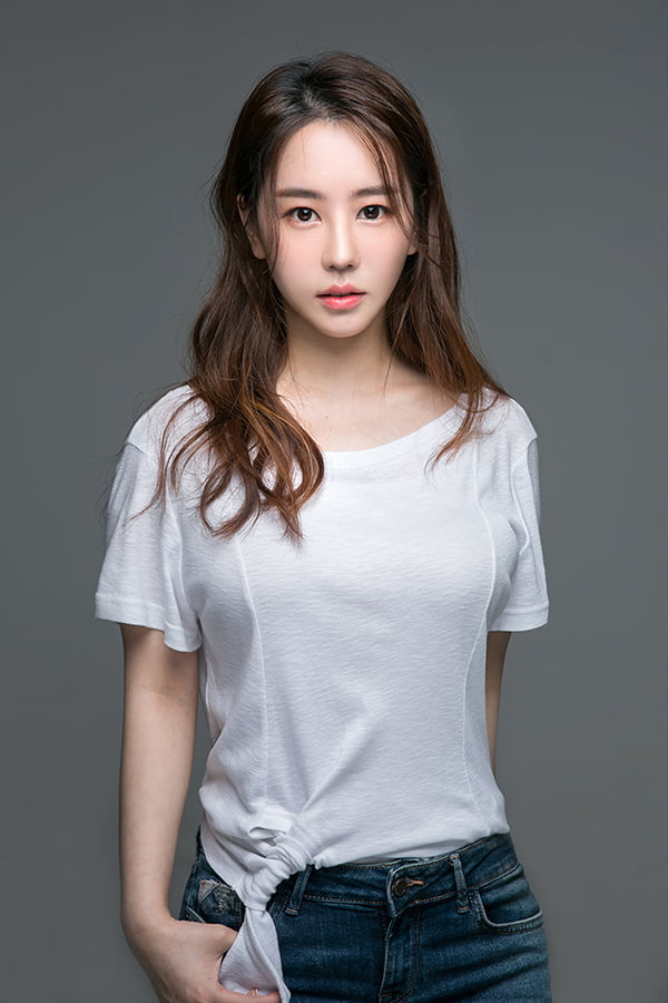 스포츠 아나운서 출신 배우 황보미 / 사진=소속사 제공