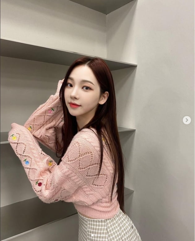 에스파 카리나, 미모가 반칙이야...수험생 응원할께요[TEN★]
