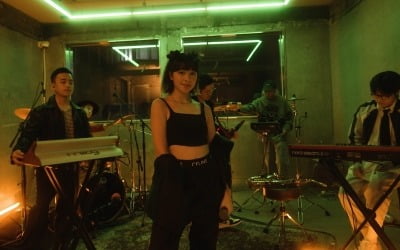 JYP 2022 신인 걸그룹, 마지막 멤버는 릴리…7인조 데뷔 확정