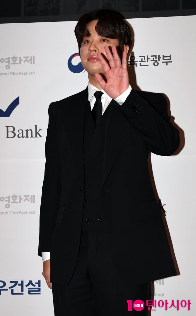 [TEN 포토] 박정민 '반가워요~'