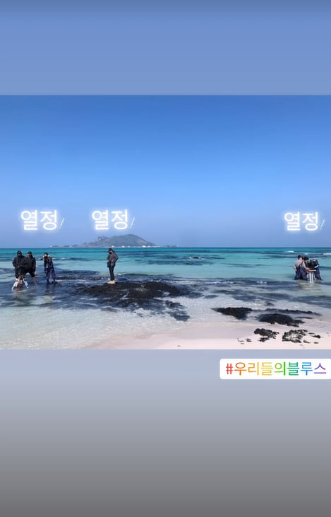 "감기조심"…한지민, 얼굴이 얼마나 작은 걸까 [TEN★]