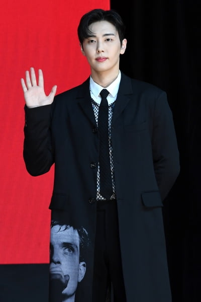 [TEN 포토] SF9 재윤 '시크한 차도남'