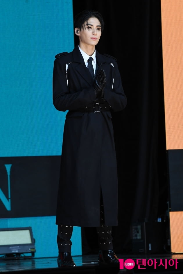 [TEN 포토] SF9 유태양 '트라우마 잘 부탁드려요'