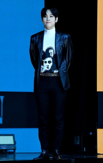 [TEN 포토] SF9 인성 '점점 빠져드는 미소'