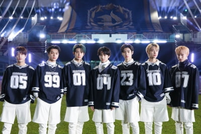 "센세이션 일으킨 K팝 그룹"… ENHYPEN, 美 '켈리 클락슨 쇼'서 퍼포먼스 공개