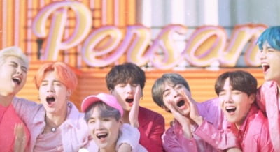 [공식] 방탄소년단 '작은 것들을 위한 시' MV, 첫 14억 뷰 돌파