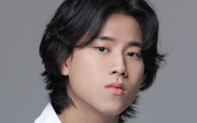 [종합] '음원 신흥강자' 이무진, 12월 컴백...차트 올킬 예고