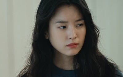 박형식, 감염자와 초밀착…'심각한 분위기' ('해피니스')