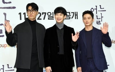 [종합] "김수현 안 까탈스러워"…'18살 차' 차승원도 인정한 막강 시너지 '어느 날'
