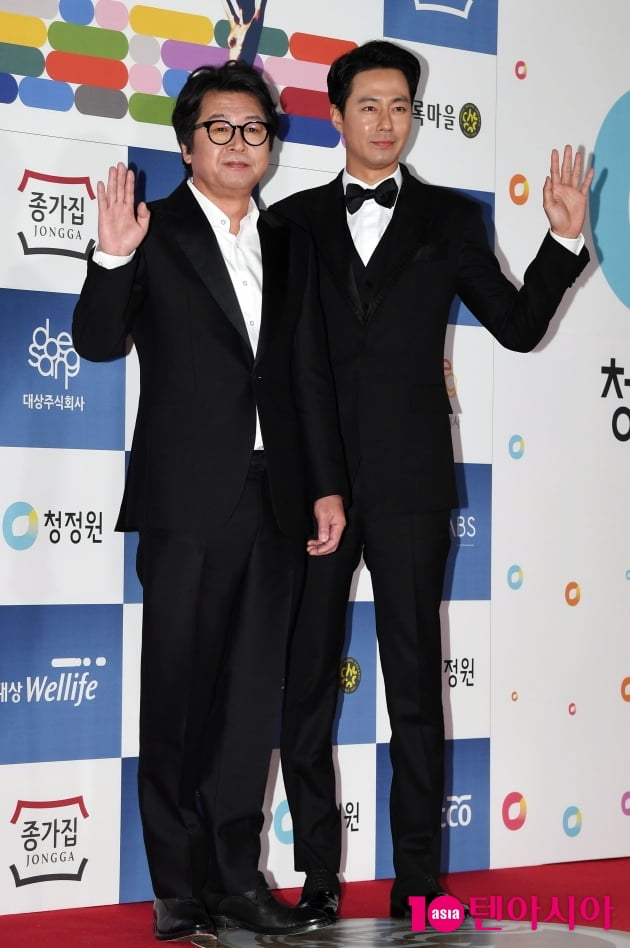 [TEN 포토] 김윤석-조인성 '청룡영화상 찾은 모가디슈'